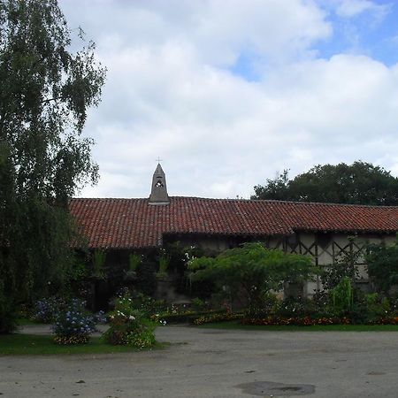 Villa Ferme De Montalibord Vescours Exterior foto