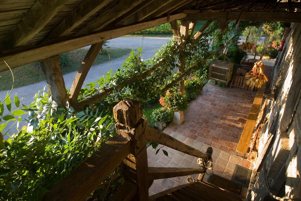 Villa Ferme De Montalibord Vescours Exterior foto