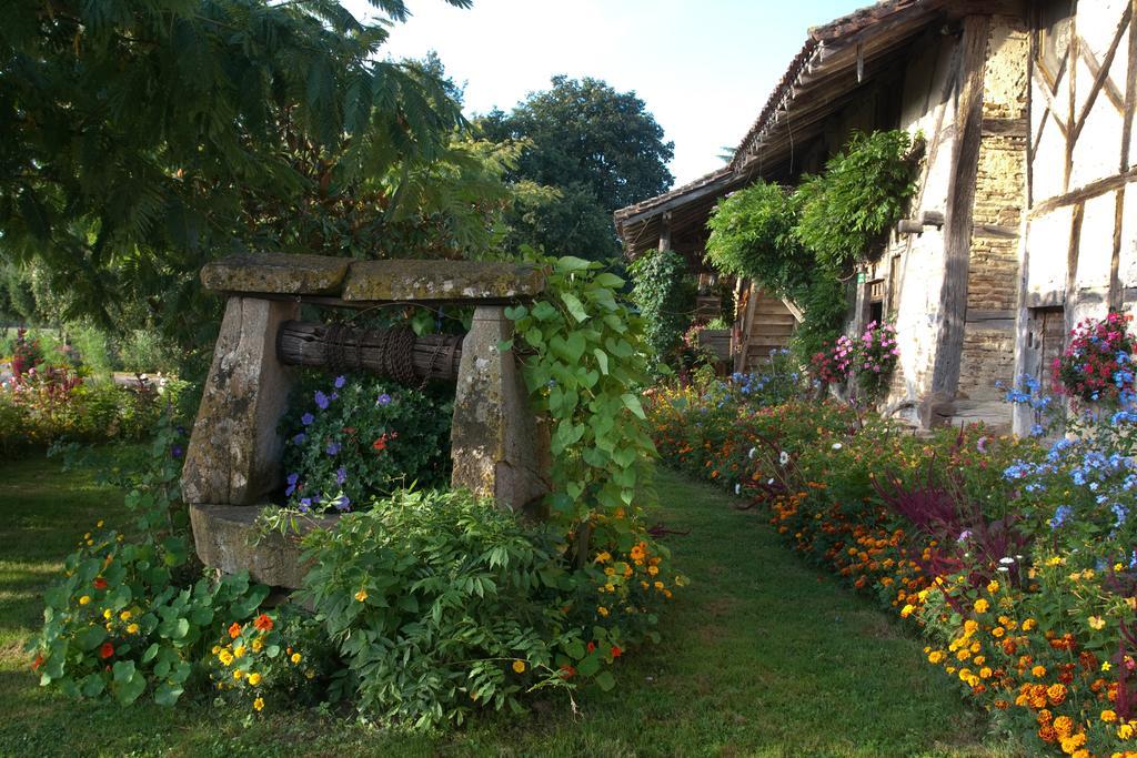 Villa Ferme De Montalibord Vescours Exterior foto