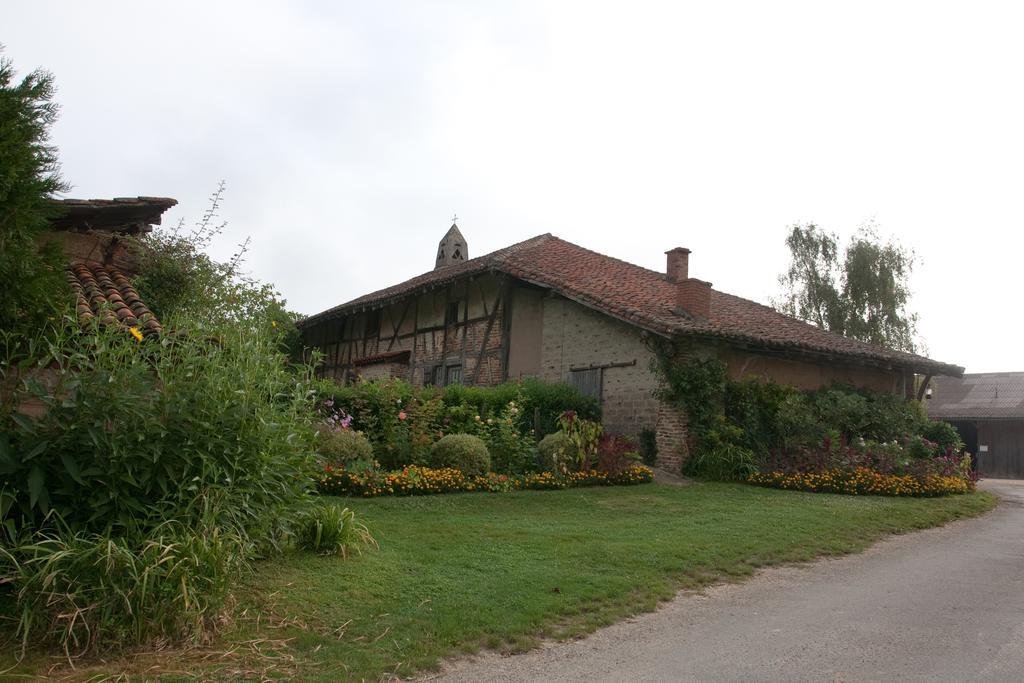 Villa Ferme De Montalibord Vescours Exterior foto